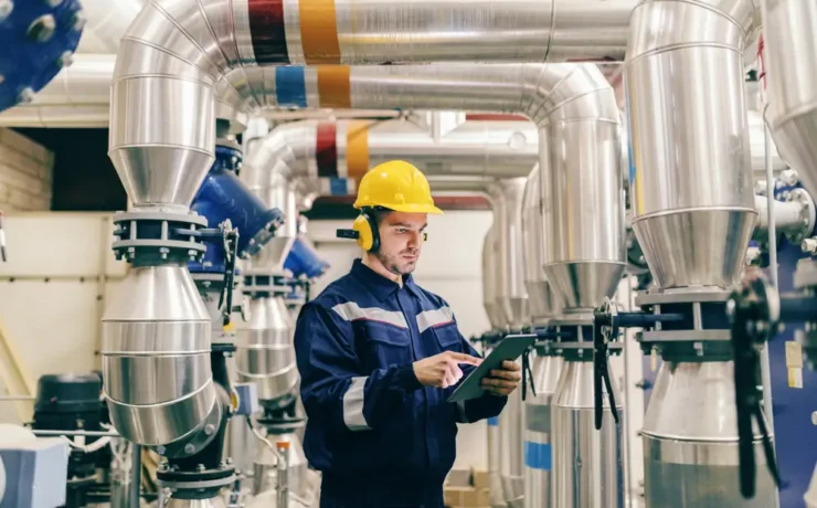 EHS reporting differences between executives and workers.